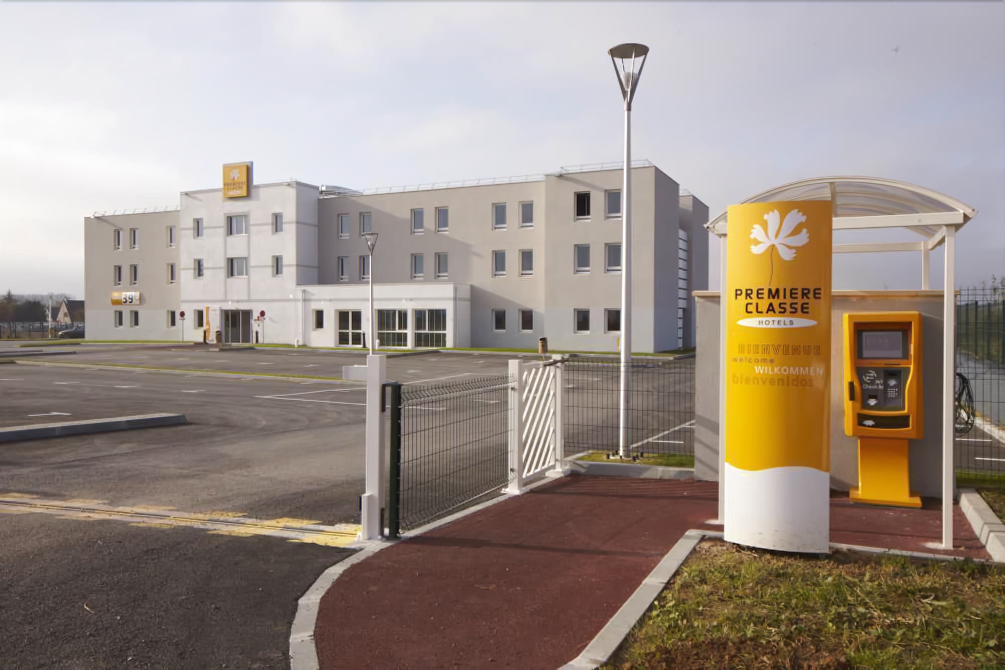 Premiere Classe Caen Nord - Memorial Exterior photo